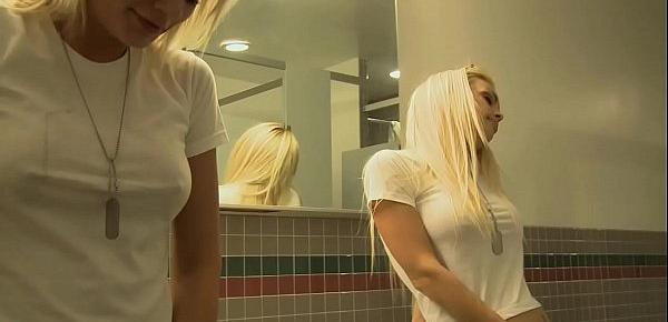  Jesse Jane , Riley Steel -  My Favourite Two Hand Combo